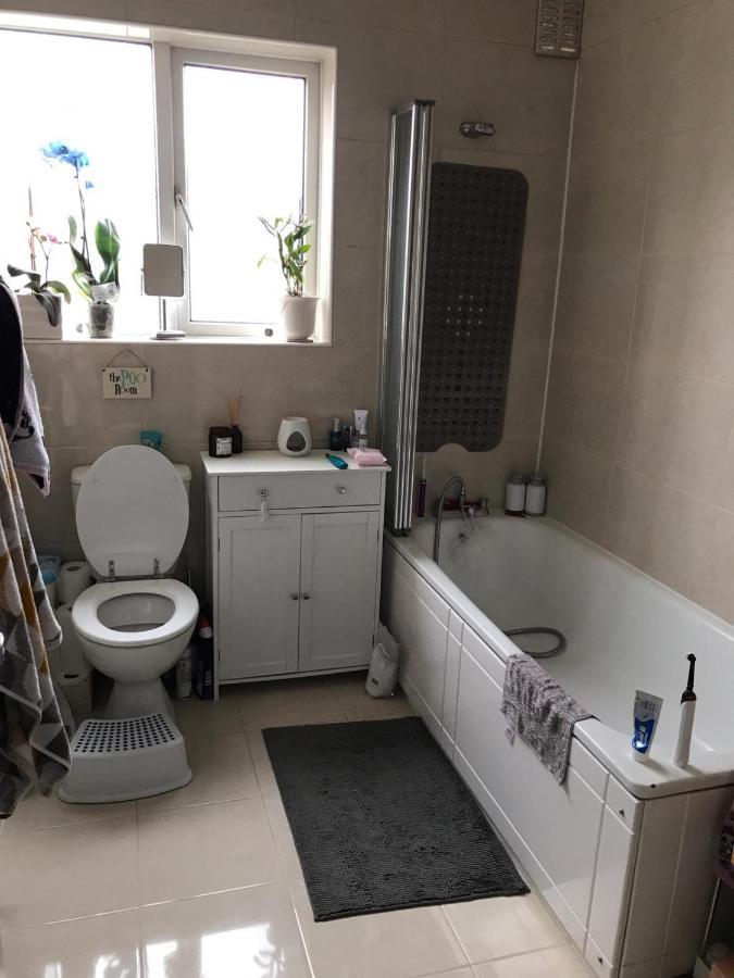 2 X Double Rooms In Cheam Buitenkant foto